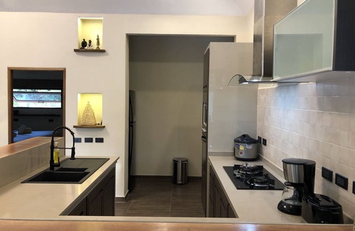 Hin Hong Villa | Beachside Baan Taolili: Perfect 3-Bedroom Villa Retreat