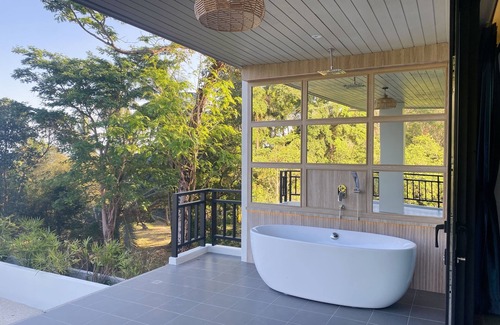 Ko Yao Hotel | Relax at Baan Taranya Koh Yao Yai with Ocean Views & Pool