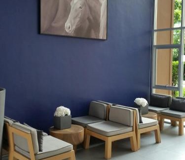 Cha-am Apartment | Relax at Baan Thew Lom by Meaw with Pool & Ocean View