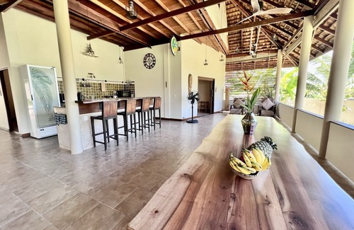 Hin Hong Villa | Experience Baan Yai Family Villa: Oceanfront Bliss & Yoga Space