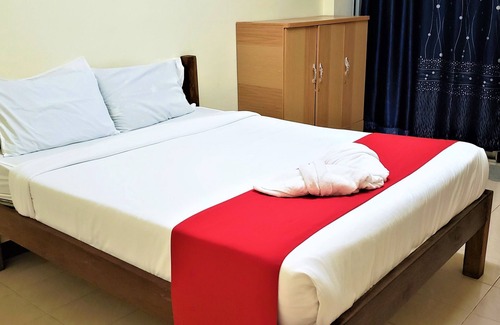 Rangsit Hotel | Budget-Friendly Baan Yuyuen with Breakfast & Family Amenities