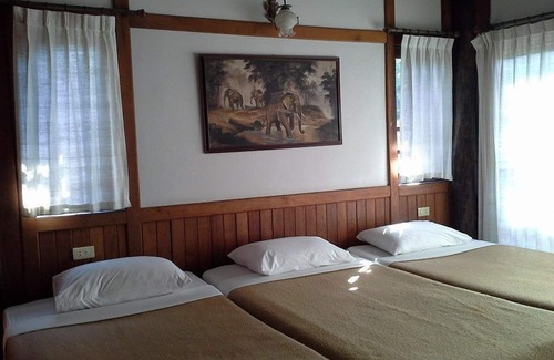Hang Dong Hotel | Experience Baanklangdoi Resort: Family-Friendly Getaway
