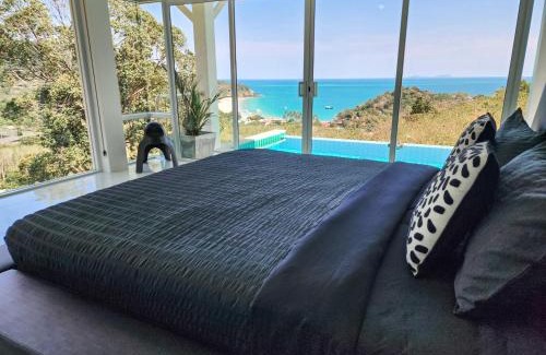 Ko Lanta Villa | Pet-Friendly BaanKuer Hill Pool Villa with Ocean View