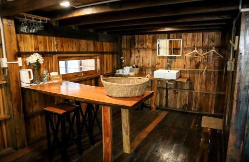 Bung Khong Long House | Guest Rated 10/10: Baanraipoonwana with Family-Friendly Perks