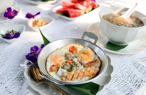 Bung Khong Long House | Guest Rated 10/10: Baanraipoonwana with Family-Friendly Perks