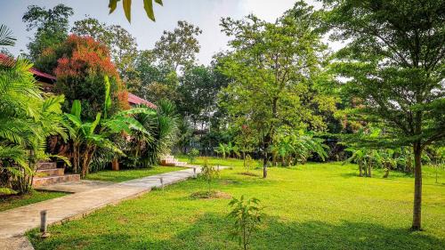Ko Yao Resort | Oceanfront Escape at Bannsuan Amaleena - Rated 9.4/10