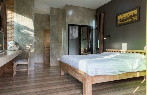 Chiang Mai Hotel | Discover Baansuan Tisa Resort: Family-Friendly Retreat
