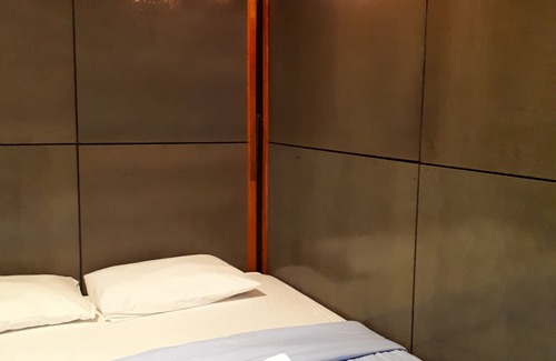 Amphawa Hotel | Cozy Baansuankamnun Montree: Family-Friendly Retreat