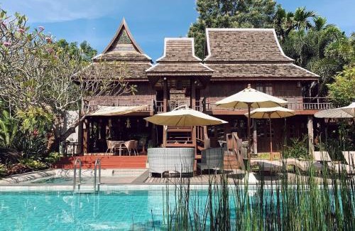 San Sai Resort | Experience Baansuwanburi with Oceanfront Views & Pool