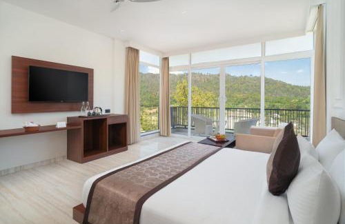 Raipur Maidan Resort | Discover Baantalai Resort: 10/10 Rated with Pool & Dining