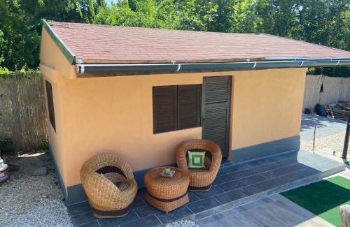 Balatonakarattya House | Top-Rated Babér Apartmanház for Family Getaways