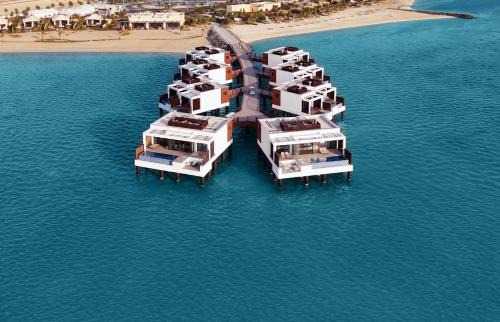 Abu Dhabi Resort | Elegant Bab Al Nojoum Hudayriyat Villas with Ocean Views