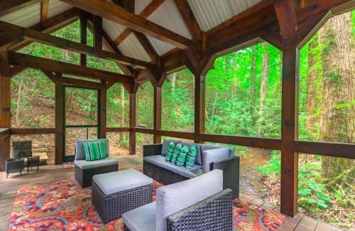 Foxfire Estates House | Relax at Babbling Brook - 10 Minutes to Downtown Blue Ridge