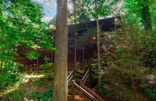 Foxfire Estates House | Relax at Babbling Brook - 10 Minutes to Downtown Blue Ridge