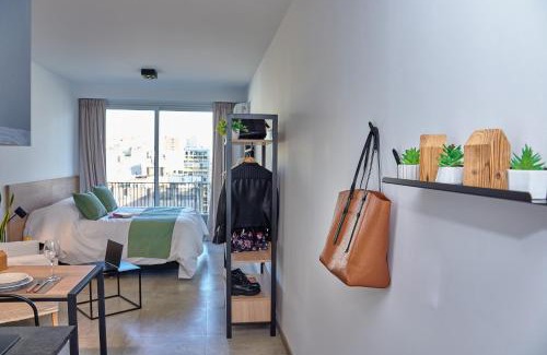 Buenos Aires Central Business District Apartment | Family-Friendly Babel Campus: 4-Star Stay with Top Ratings