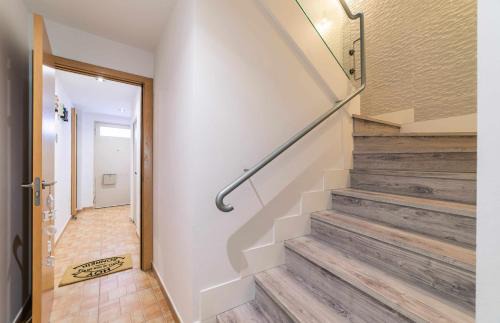 Zamora Apartment | Family-Friendly Stay at Babieca Casa con Garaje, 4 Stars