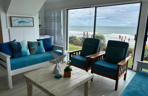 Witsand House | Beachfront Bliss at Baby Whale - Family-Friendly Escape
