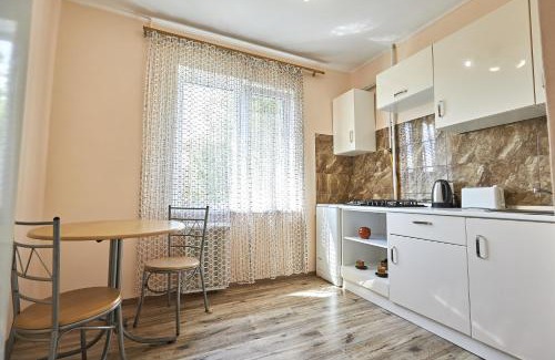 Rivne Apartment | Family-Friendly Babylon Apartments on Kievskaya Street