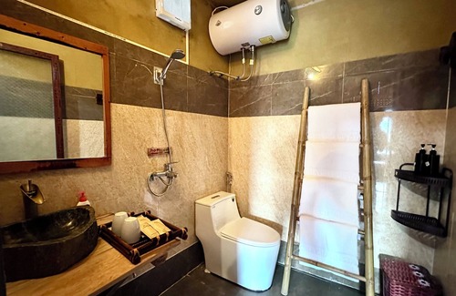 Bac Ha Cabin | Discover Comfort at Bac Ha Charm Stay with Breakfast Included