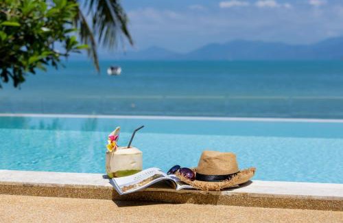 Bophut Villa | Pet-Friendly Bacaya Beachfront Villa with Ocean View