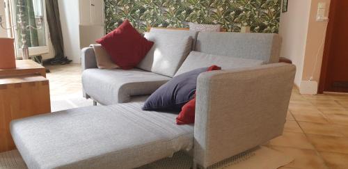Weisenau Apartment | Bacchus: Bright and Inviting Apartment Near Mainz