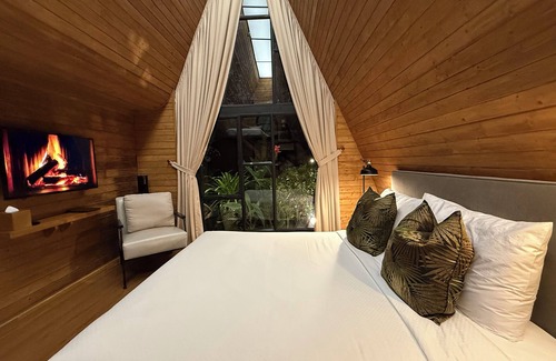 Da Lat House | Discover Bach Place Dalat: Family-Friendly with Breakfast
