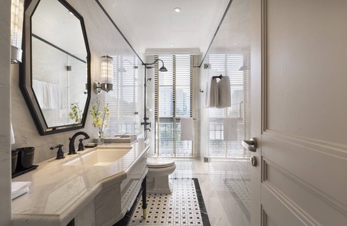 Phuong 6 Hotel | Discover Bach Suites Saigon: 4-Star Elegance Awaits