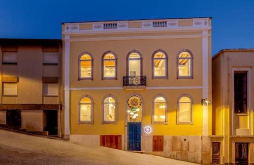 Figueira da Foz Bed & Breakfast | Outstanding Bacharéis House with Restaurant & Breakfast