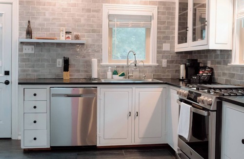 Lakewood Heights House | Bachelorette Lux- Private- Instaworthy