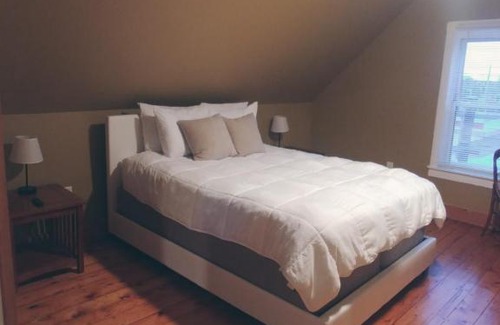 East Bayside Apartment | Discover Family-Friendly Comfort at Back Cove Views
