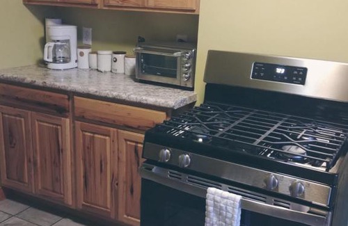 East Bayside Apartment | Discover Family-Friendly Comfort at Back Cove Views