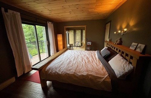 Proctor Bed & Breakfast | Discover Back to Base B&B: Your Mountain Retreat Awaits