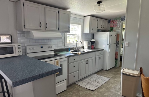 Edenton House | Back to the Basics: Child-Friendly Retreat with 10/10 Rating