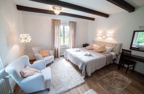 Espoo Hotel | Elegant Backby Manor: Pool, Spa & Family-Friendly Retreat