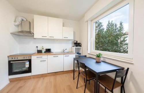Backnang Apartment | BackHome - BUSINESS&FAMILY - TOP LAGE, Parkplatz, Balkon, Waschmaschine, Netflix, 90qm, 24h Checkin - Apartment 8