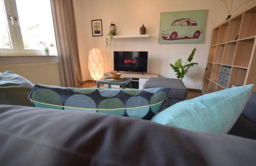 Backnang Apartment | Backnanger Terrassenstüble: Ocean View Retreat with Great Ratings