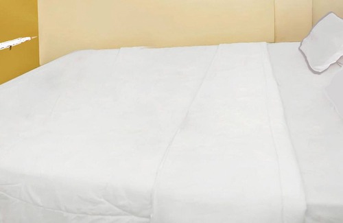 Bekasi Bed & Breakfast | Cozy Backpacker Homestay Cibubur with Breakfast Included