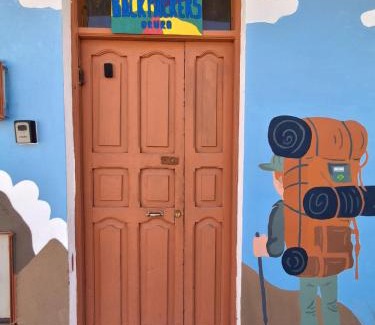 Oruro House | Budget-Friendly Backpacker Hostal in Oruro with Breakfast