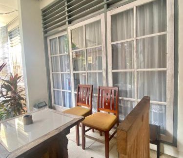 Banyuwangi Hostel | Budget-Friendly Backpacker Kawah Ijen with Breakfast & Dining