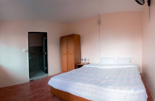 Pokhara Bed & Breakfast | Budget-Friendly Backpackers Home with Family Amenities
