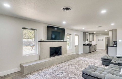 Midland House | Backyard & Game Room! Home in Heart of Midland
