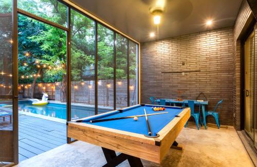 East Cesar Chavez House | Inviting Backyard Pool Oasis near Rainey Street