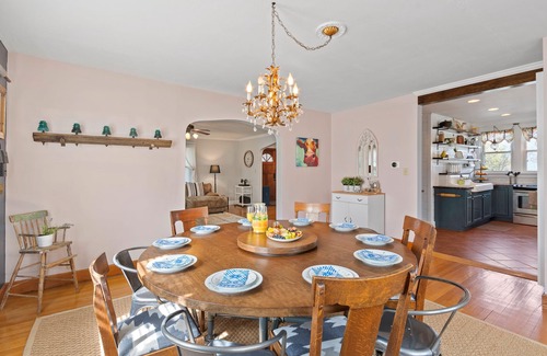 Burlington House | Family-Friendly Backyard Wanderland Near ARK & Creation Museum