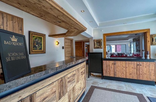 Oberschneiding Hotel | Pet-Friendly Escape at Bad Resort - Rated 9/10 by Guests