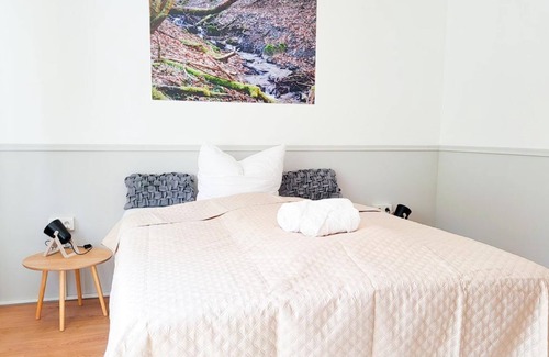 Traben-Trarbach Bed & Breakfast | Relaxing Retreat at Bad Wildstein with Thermal Bath Access