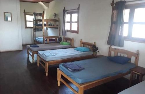 Aserradores Hostel | Explore Badaboom Hostal & Surf: Pet-Friendly Ocean Views