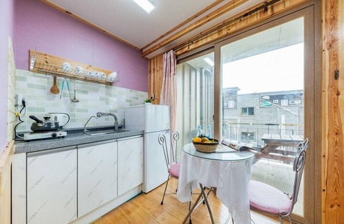 Yeongdeok Apartment | Budget-Friendly Badasae Pension with Family Amenities