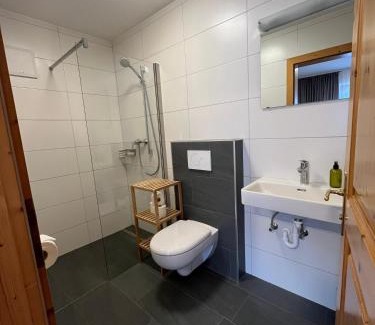 Stumm House | Family-Friendly Bauernhof im Zillertal - Guest Rated 9.7