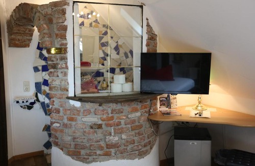 Bruck an der Mur Hotel | Discover Baderhaus: Pet-Friendly Stay with Great Ratings