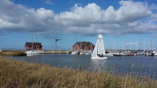 Hohen Wieschendorf Resort | Pet-Friendly Bades Huk Marina Hotel with Oceanfront Views